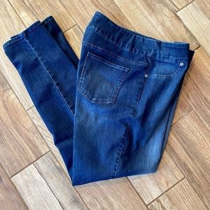Chico’s pull on jeans